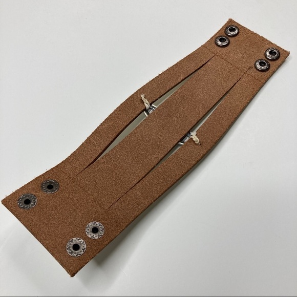 3/$30 Free People | Monza Ivory Statement Cuff Bracelet - Picture 4 of 6